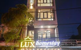 Lux Homestay